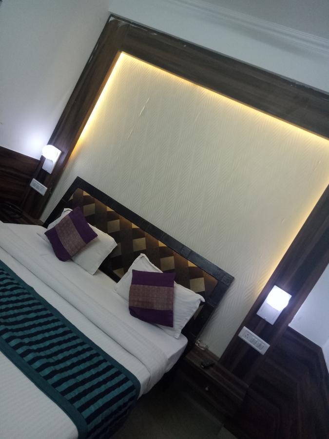 Hotel Perfect Palace New Delhi Exteriör bild